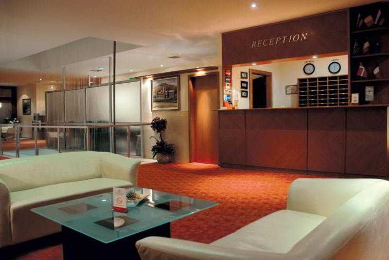 Hotel Tcc Plaza Skopje Interior foto
